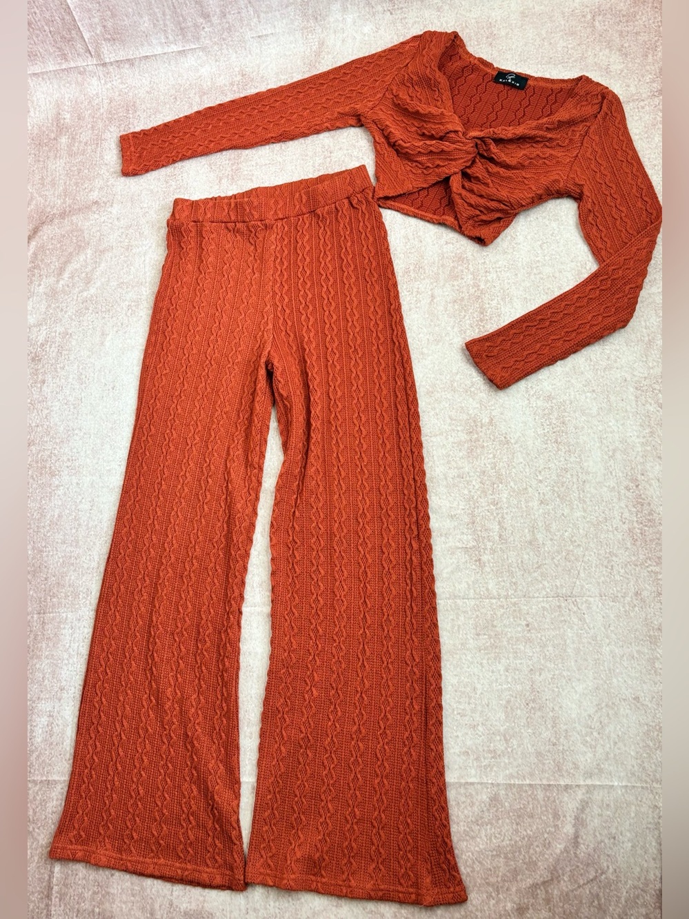 Size Large Womens Rust Orange high Waist Cable-Knit Wide Leg Pants and Crop Set